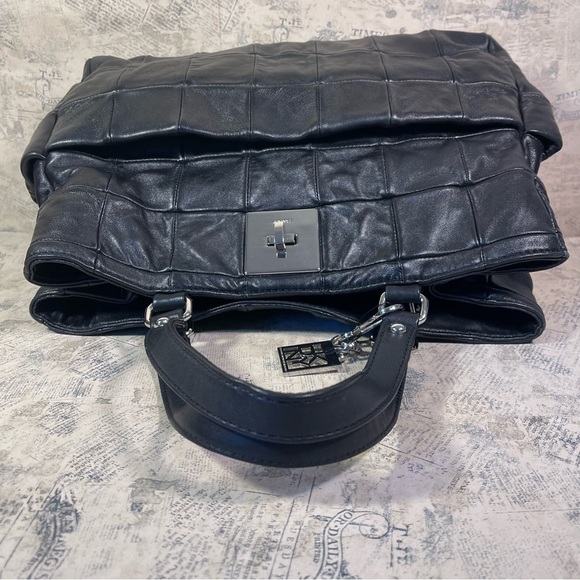 DKNY Leather  Patchwork  tote bag - Picture 6 of 13